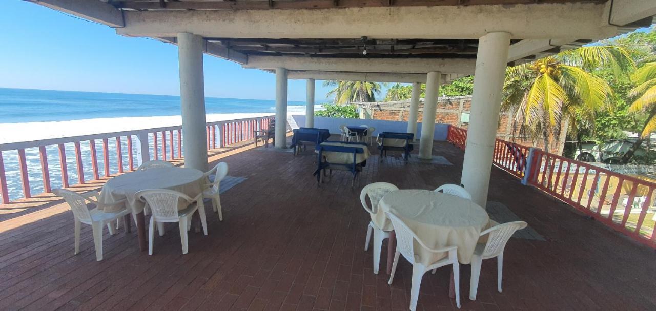 Hostal Club Mochilero Ла Либертад Екстериор снимка